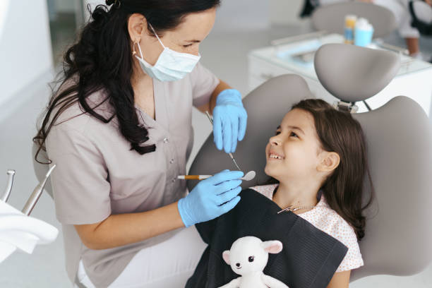 Best Emergency Gum Treatment in Holland, MI